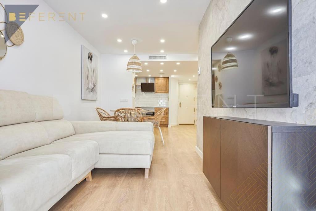 Beferent Plaza San Cristobal Apartment Alicante Ngoại thất bức ảnh